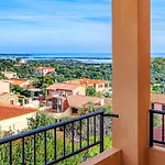 Quadrilocale Le Colonne Apartman Lu Lioni