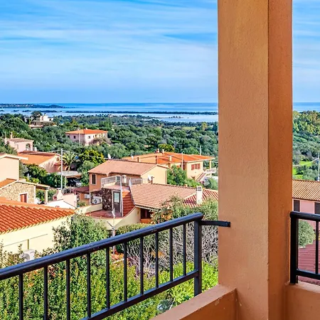 Quadrilocale Le Colonne Apartament Lu Lioni